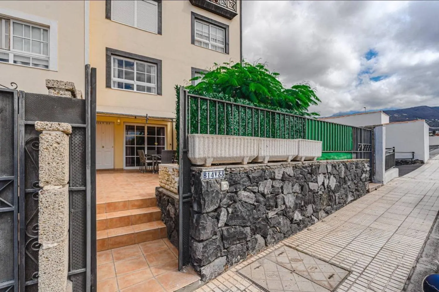 Beautiful Duplex In Callao Salvaje